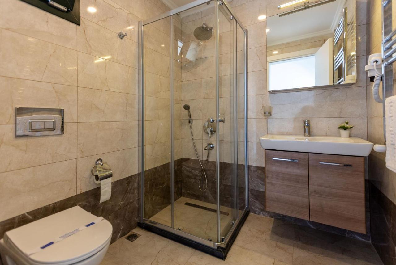 Beacon Hill Suites Akyaka  Buitenkant foto